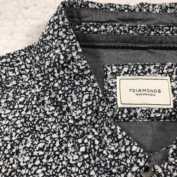 7 Diamonds Other - 7 Diamonds Button Shirt Mens XL (FITS M) Black Abstract Geo Pocket Short Sleeve